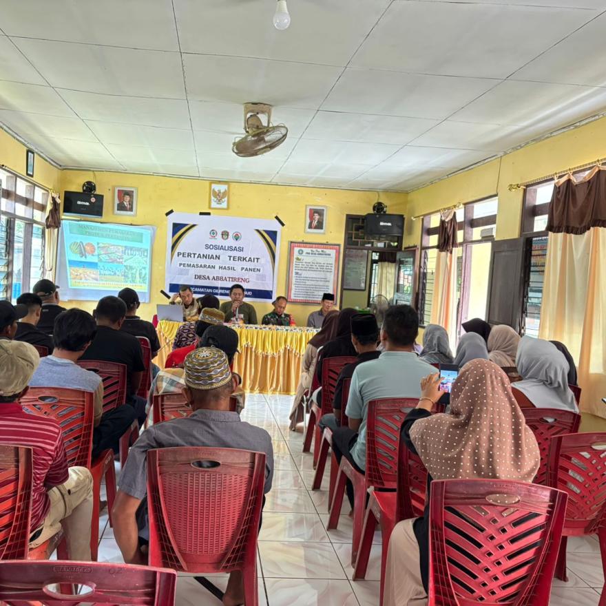 Sosialisasi Pertanian Terkait Pemasaran Hasil Panen Desa Abbatireng 